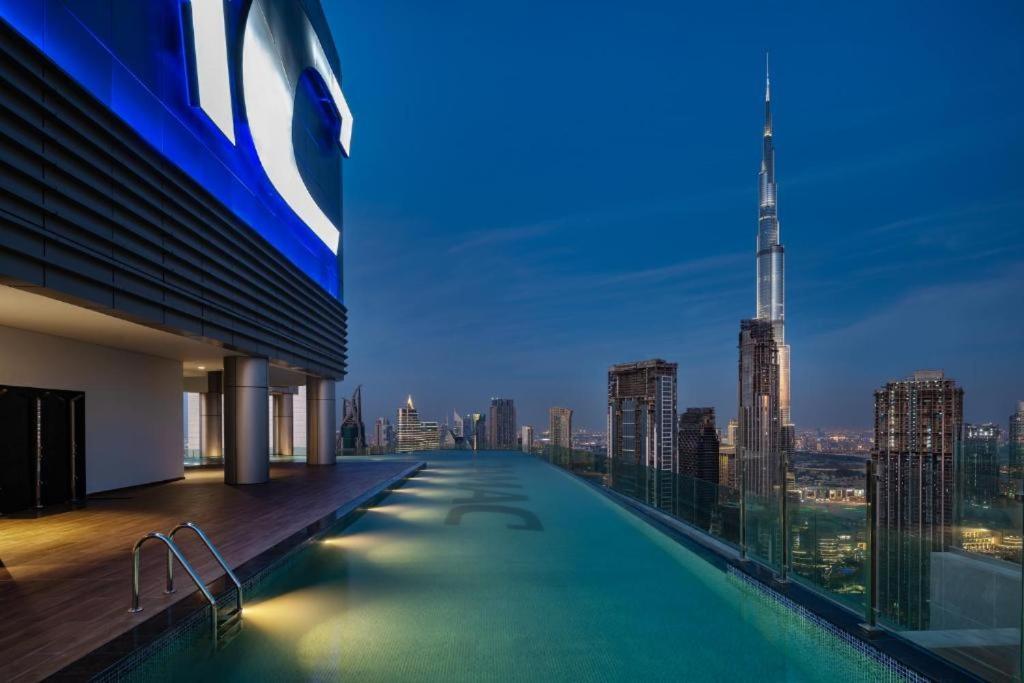 Paramount Midtown -Stunning 2 Bedroom Apt With Burj-Khalifa View Dubai Buitenkant foto